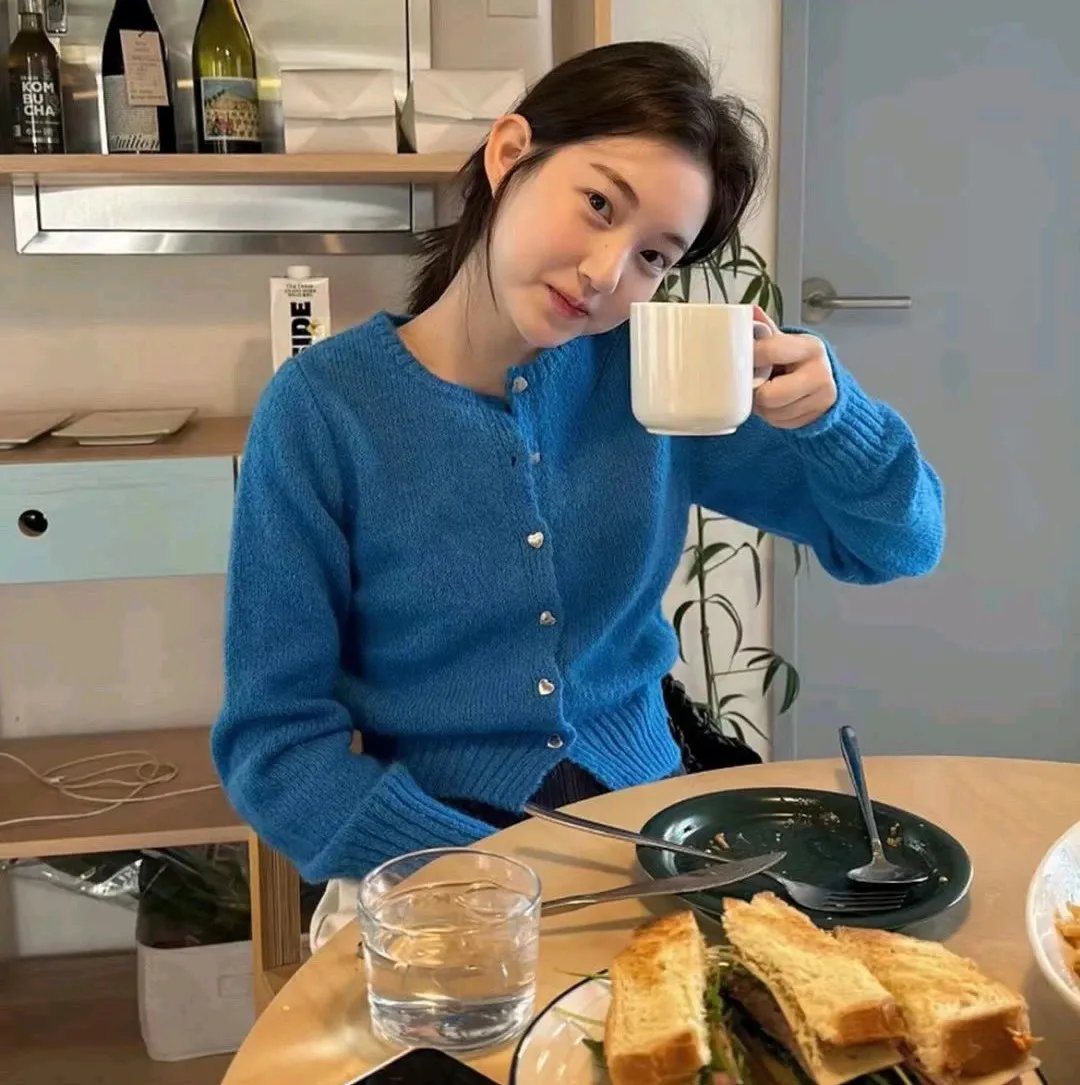 正是青春璀璨时